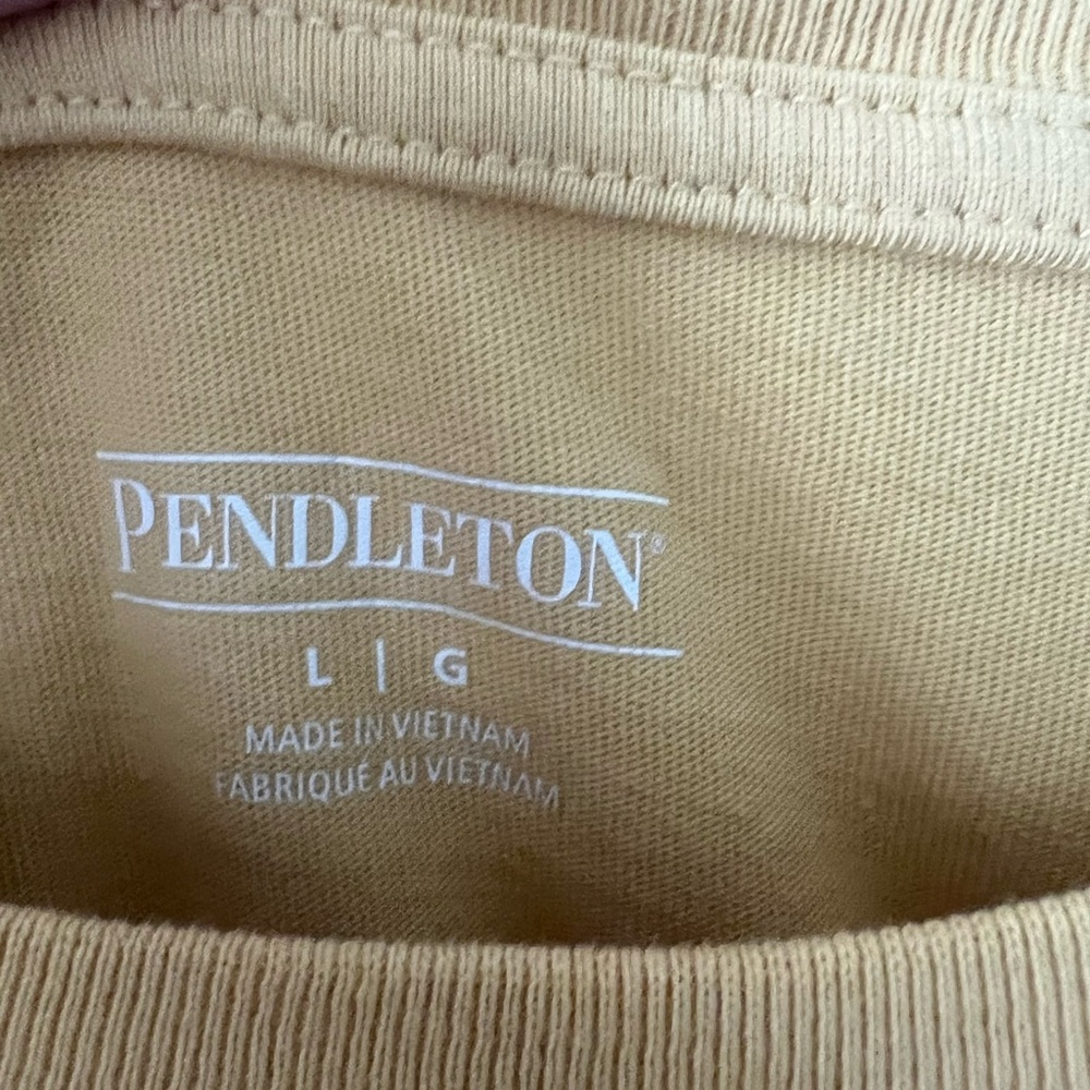 Pendleton Tan Crewneck - Picture 2 of 2